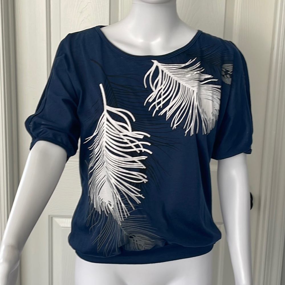 Cold Shoulder Navy Blue Feather Print Banded T-L
